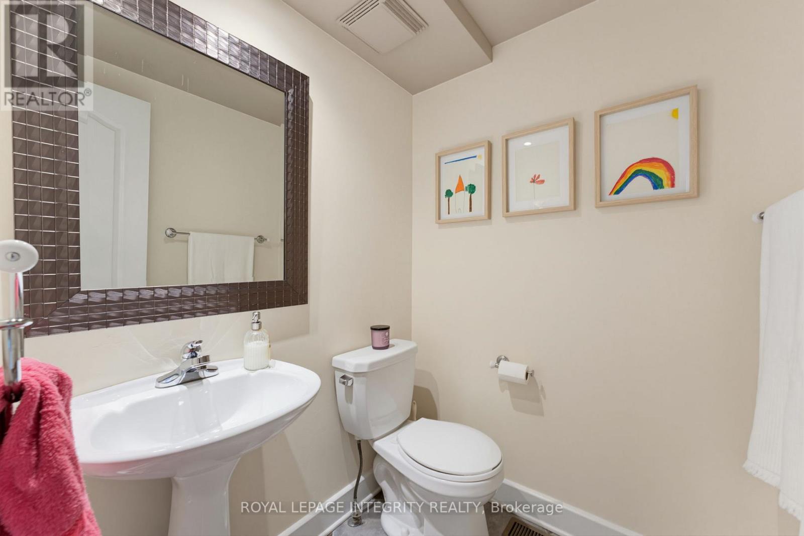 2 Bed, 4 Bath House for Sale in Ottawa – 81 ROBINSON AVENUE, Ottawa – MLS# X13469058 - Image 20