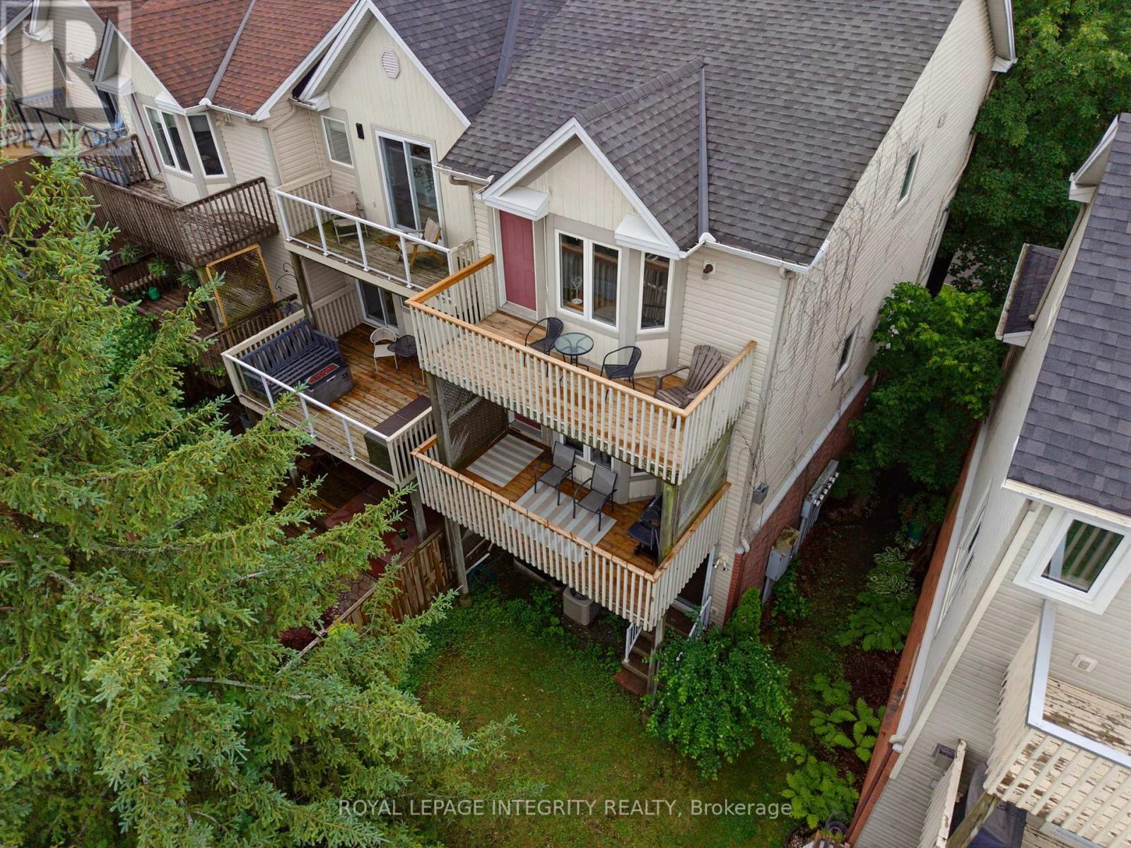 2 Bed, 4 Bath House for Sale in Ottawa – 81 ROBINSON AVENUE, Ottawa – MLS# X13469058 - Image 35