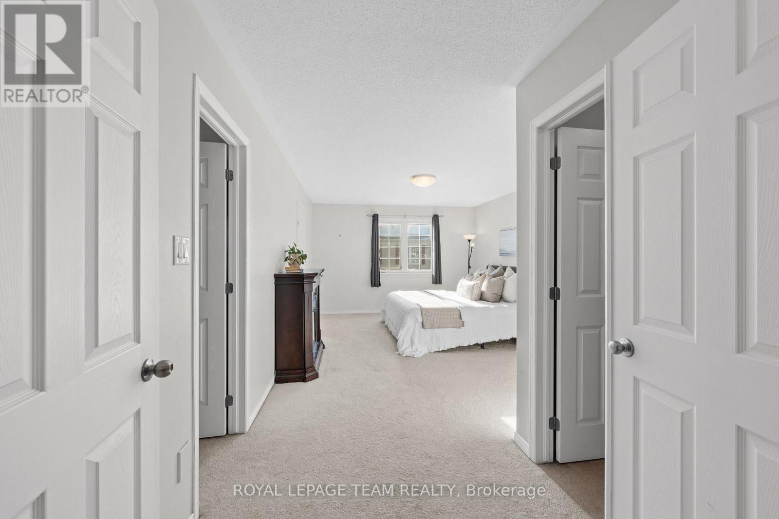 102 LOCHNAW PRIVATE - 26