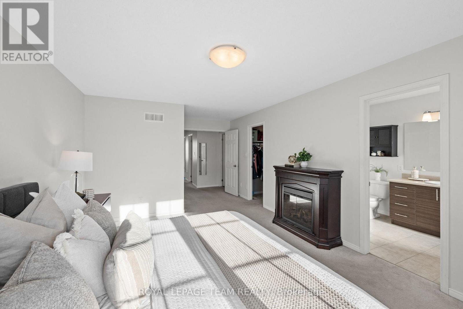102 LOCHNAW PRIVATE - 29