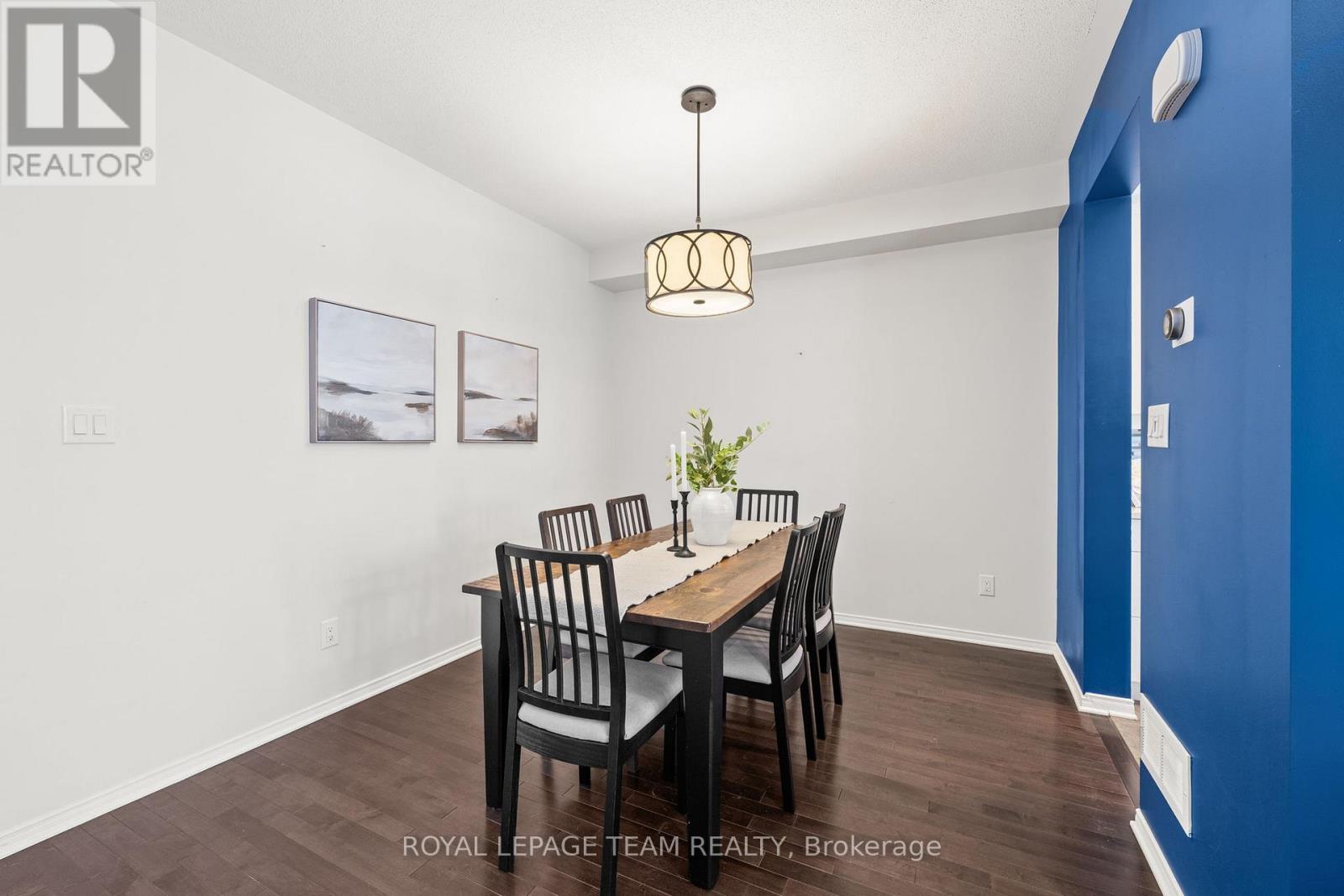 102 LOCHNAW PRIVATE - 8