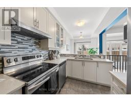 102 Lochnaw Private, Ottawa, ON K2J5X6 Photo 18
