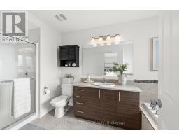 102 Lochnaw Private, Ottawa, ON K2J5X6 Photo 30