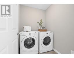102 Lochnaw Private, Ottawa, ON K2J5X6 Photo 35