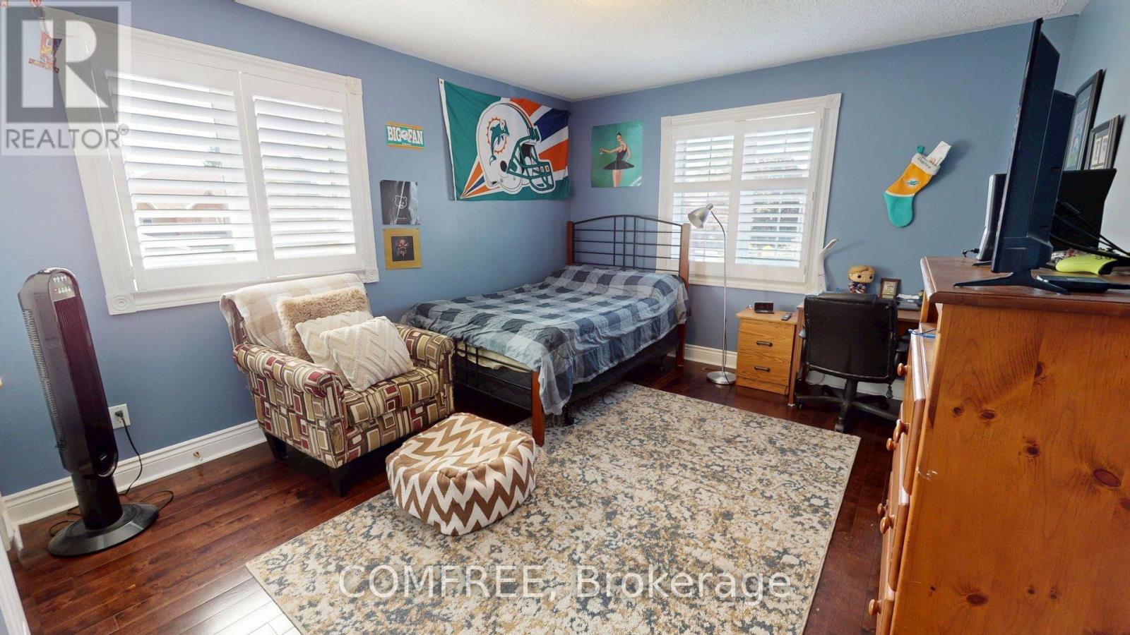 39 FALCON COURT - 28