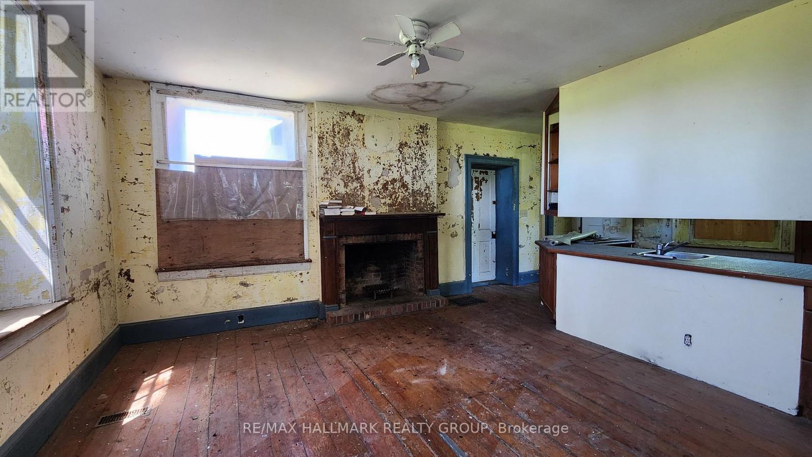 2429 HISCOCKS ROAD - 23