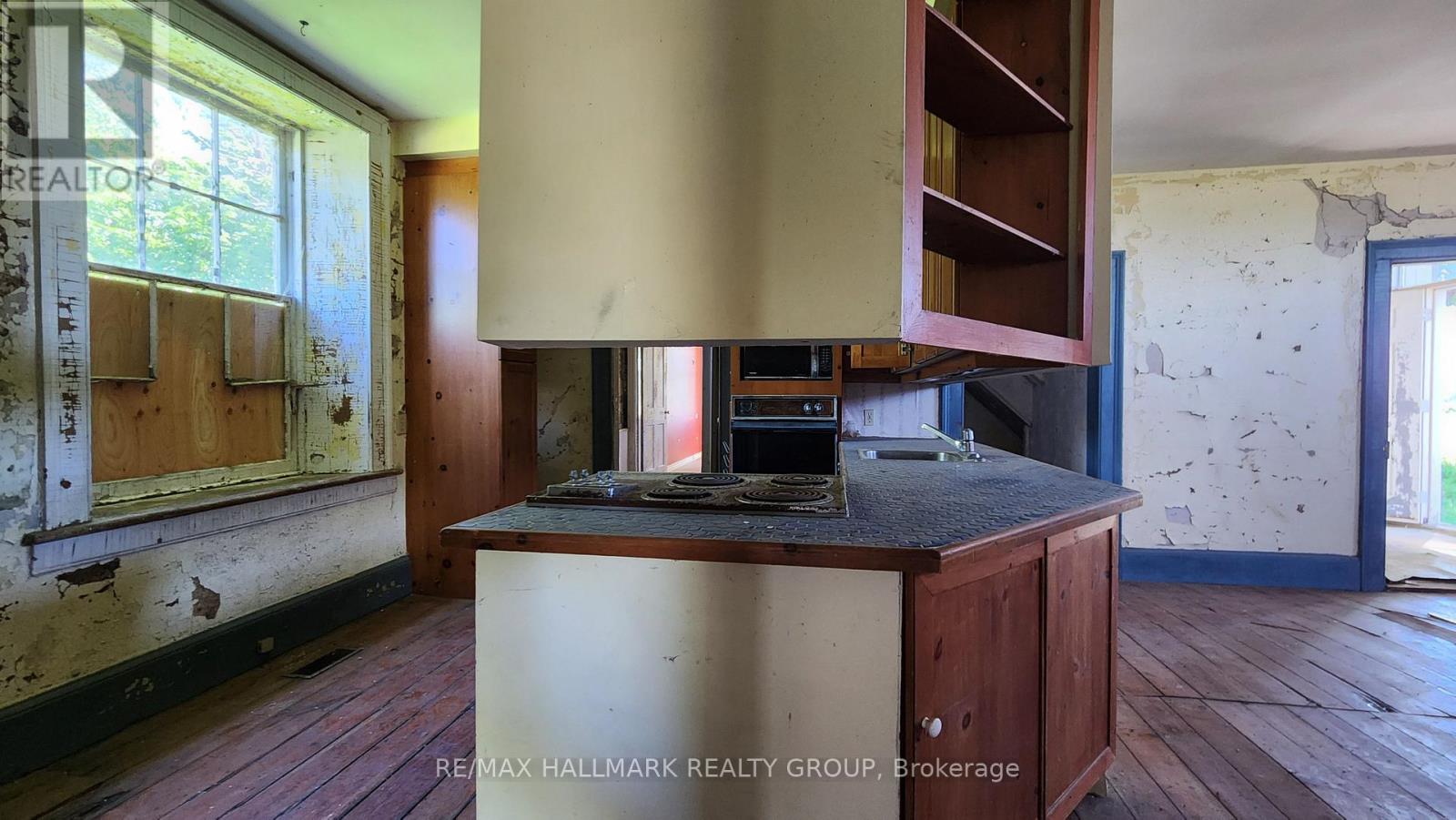 2429 HISCOCKS ROAD - 25