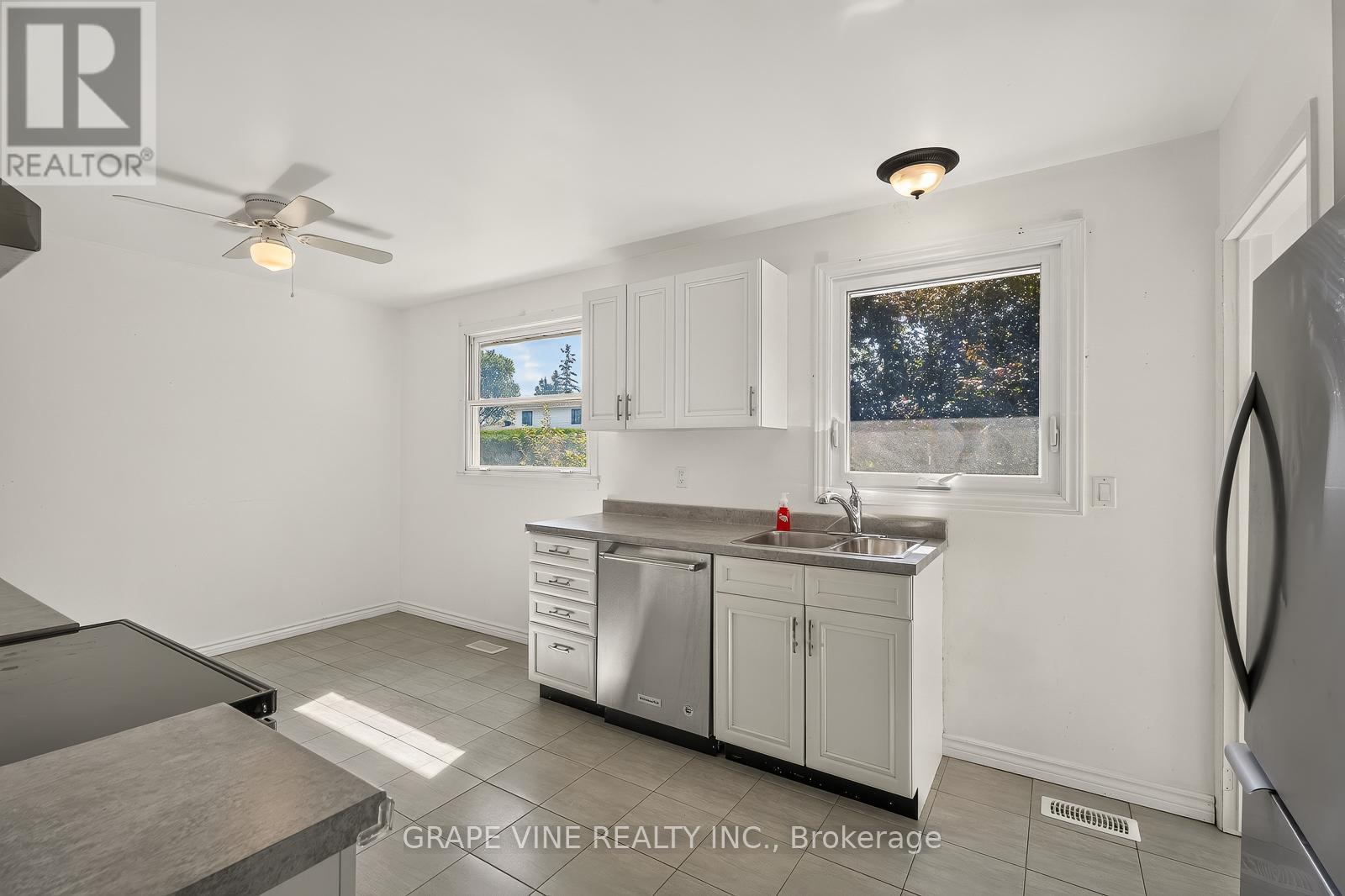 104 ORIOLE AVENUE - 10
