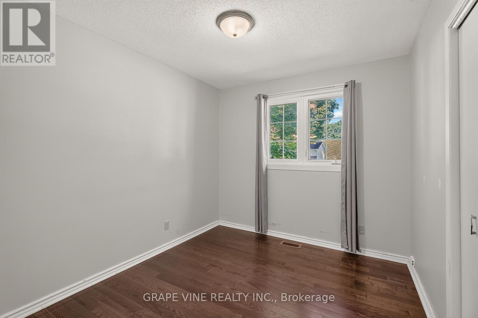 104 ORIOLE AVENUE - 15