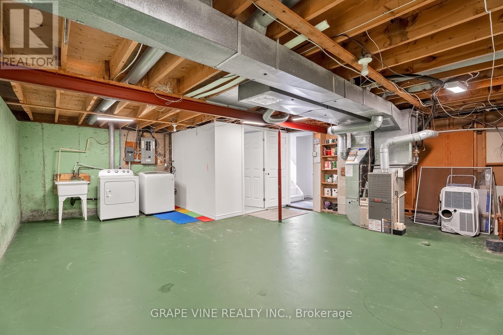 104 ORIOLE AVENUE - 25