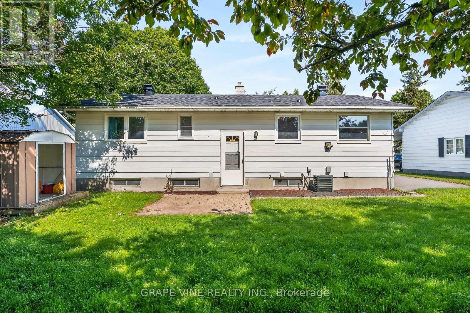 104 ORIOLE AVENUE - 26