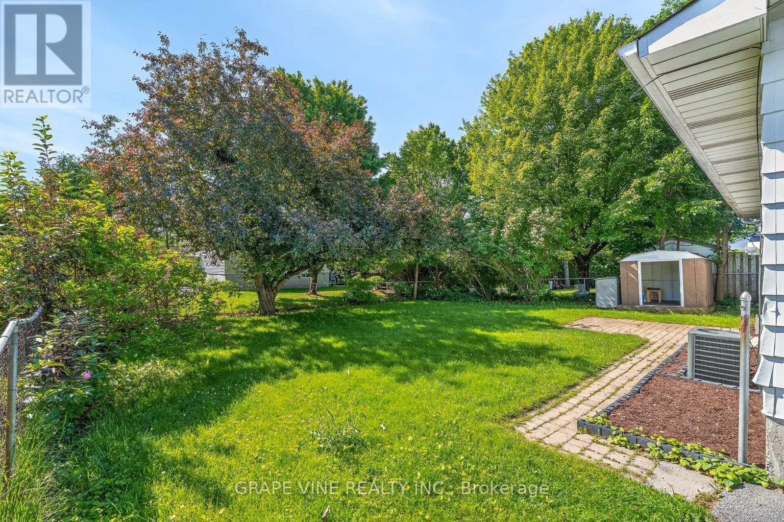 104 ORIOLE AVENUE - 27