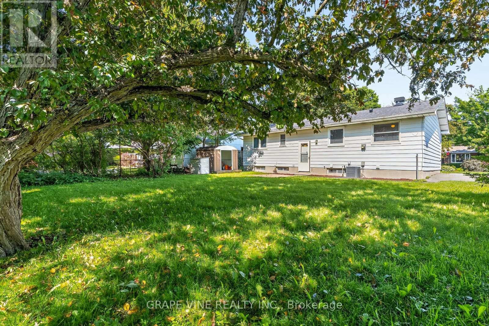 104 ORIOLE AVENUE - 28