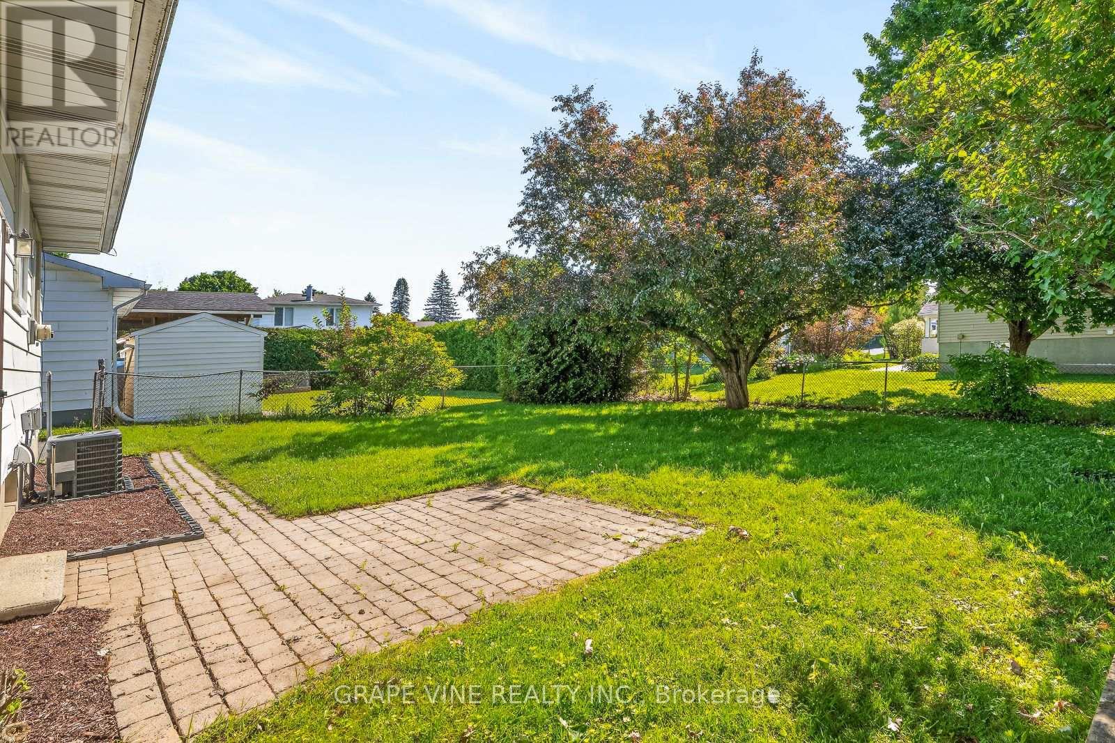 104 ORIOLE AVENUE - 30