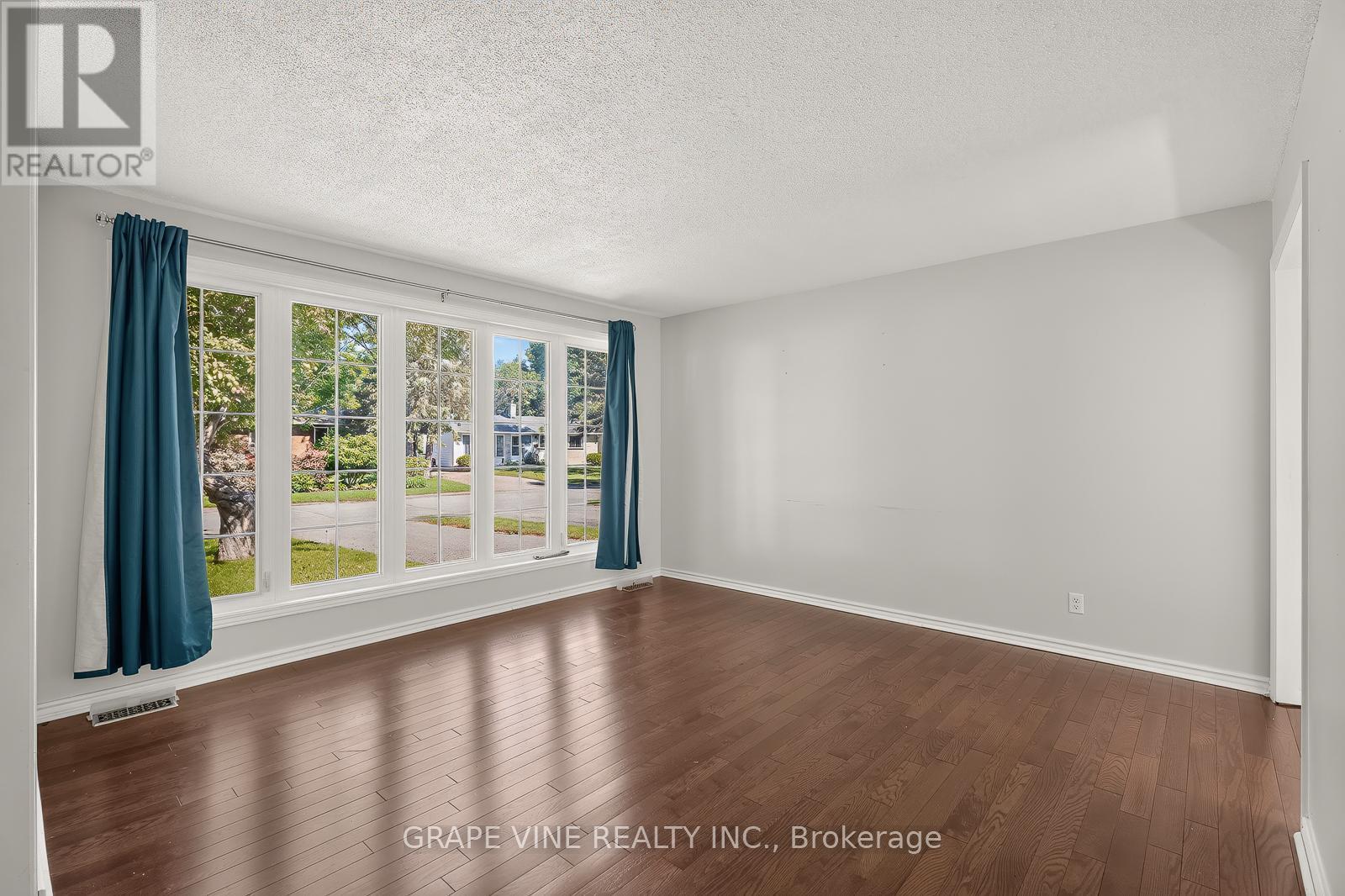 104 ORIOLE AVENUE - 5