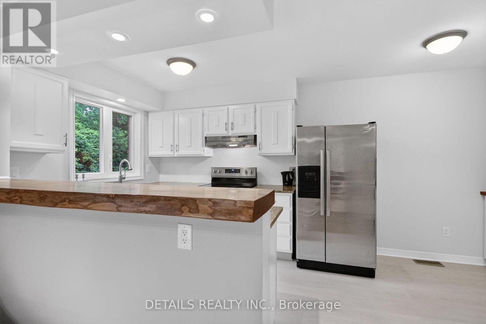 4 Bed, 3 Bath House for Sale in Ottawa – 39 SANDHURST COURT, Ottawa – MLS# X13469110 - Image 19