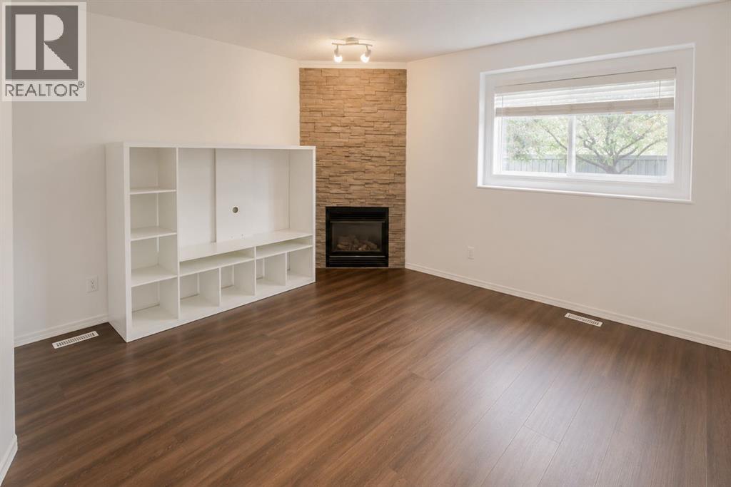 9230 129 Avenue — photo 9