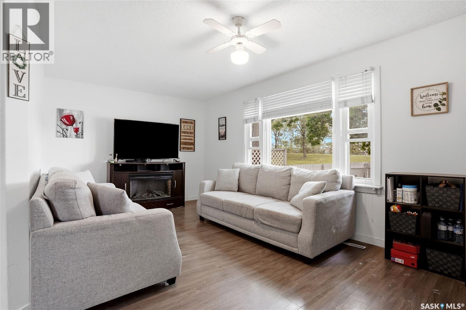 1860 Alexandra STREET - photo 4