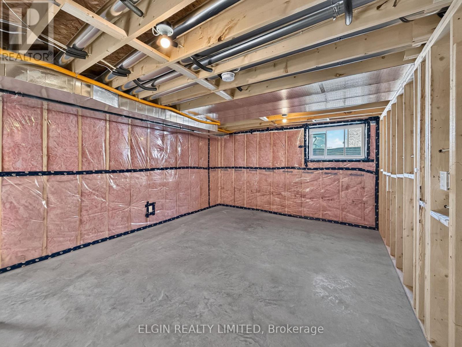 9 HORIZON COURT - 21