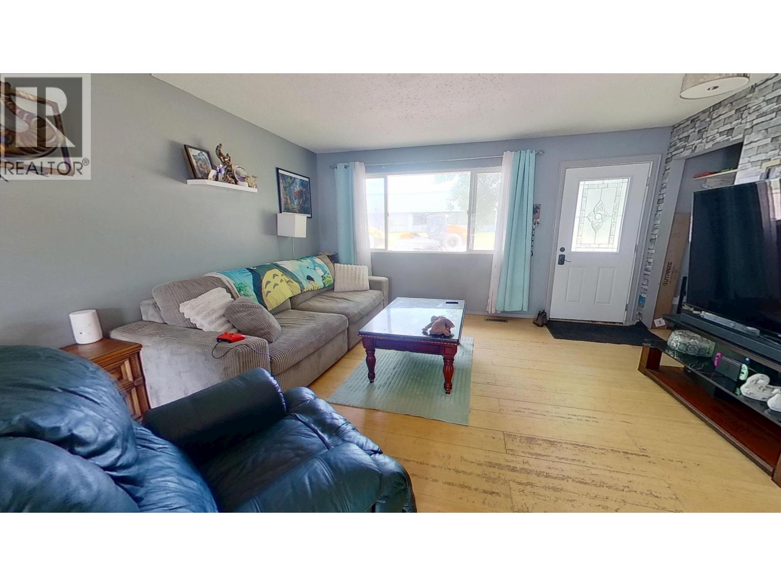 10116 110 AVENUE - Image 8