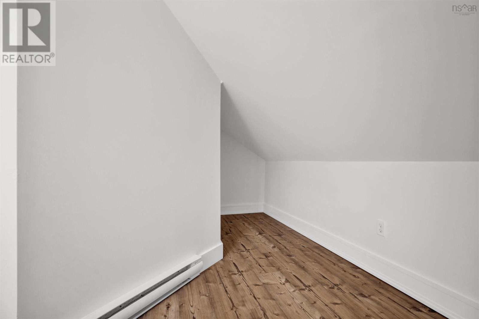 324 Wentworth Road - 43