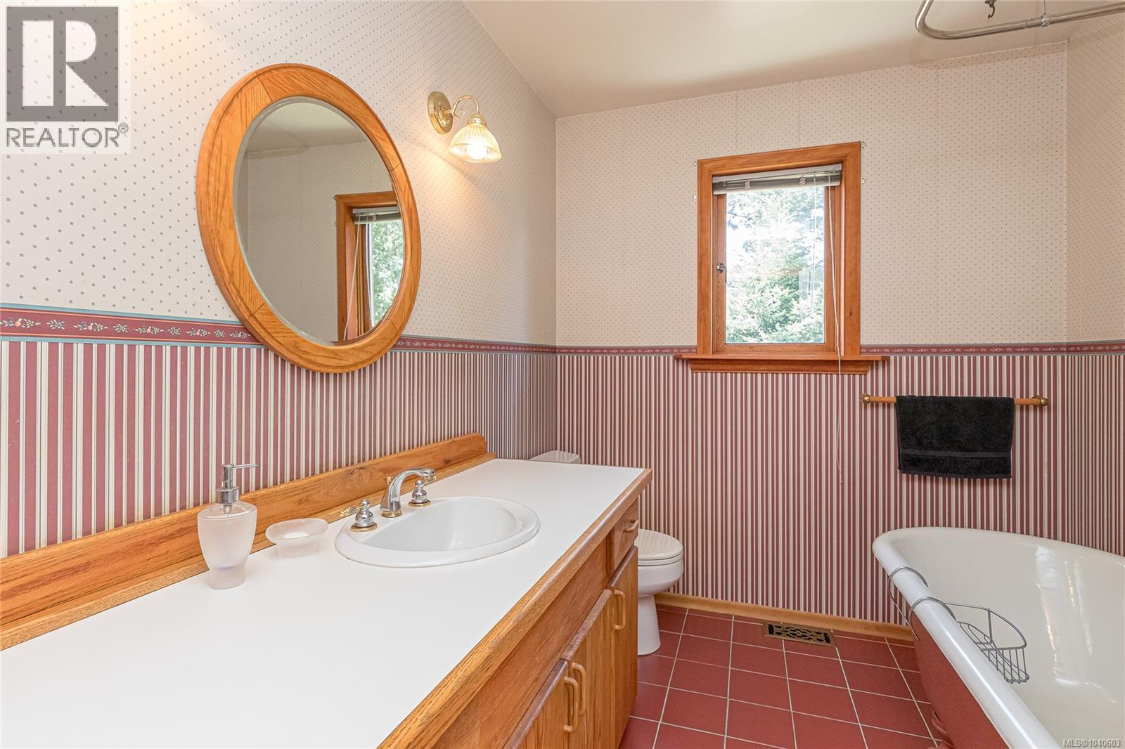 1255 McKenzie Dr - 14