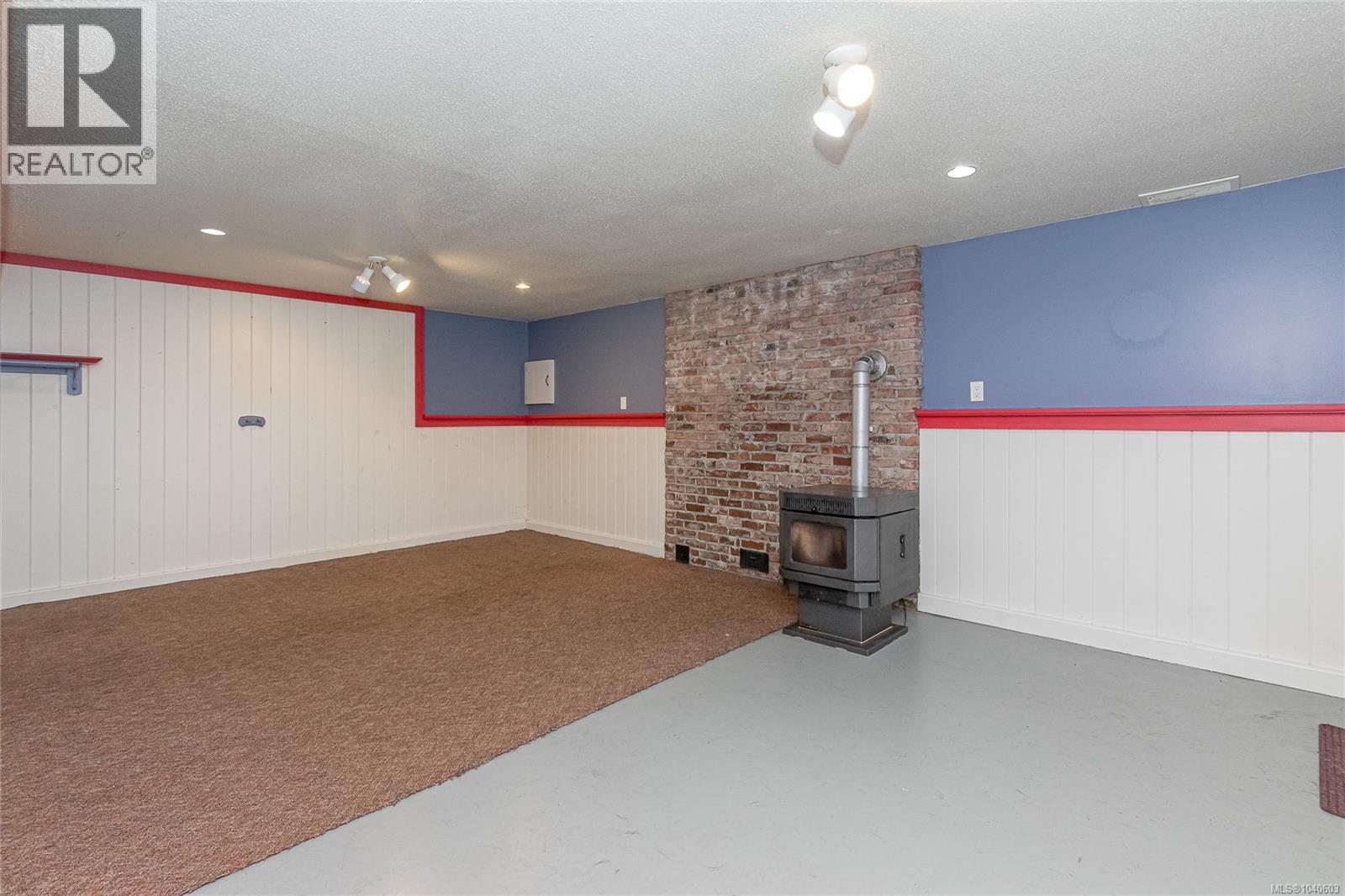 1255 McKenzie Dr - 17