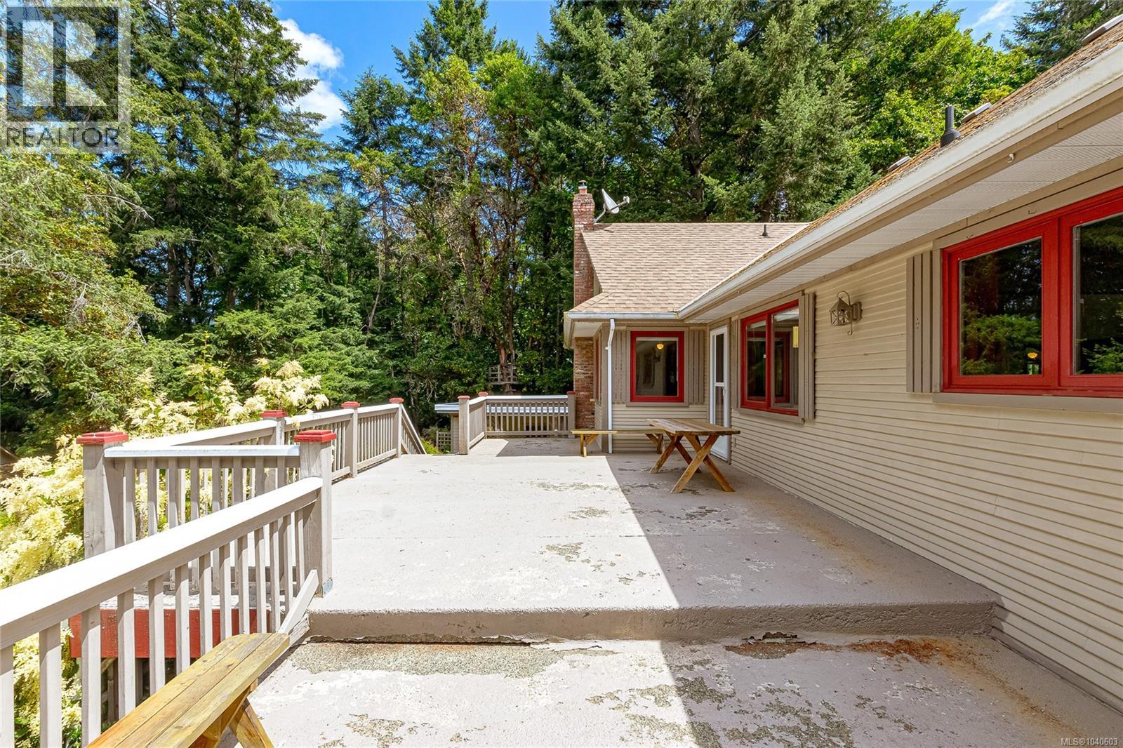 1255 McKenzie Dr - 21