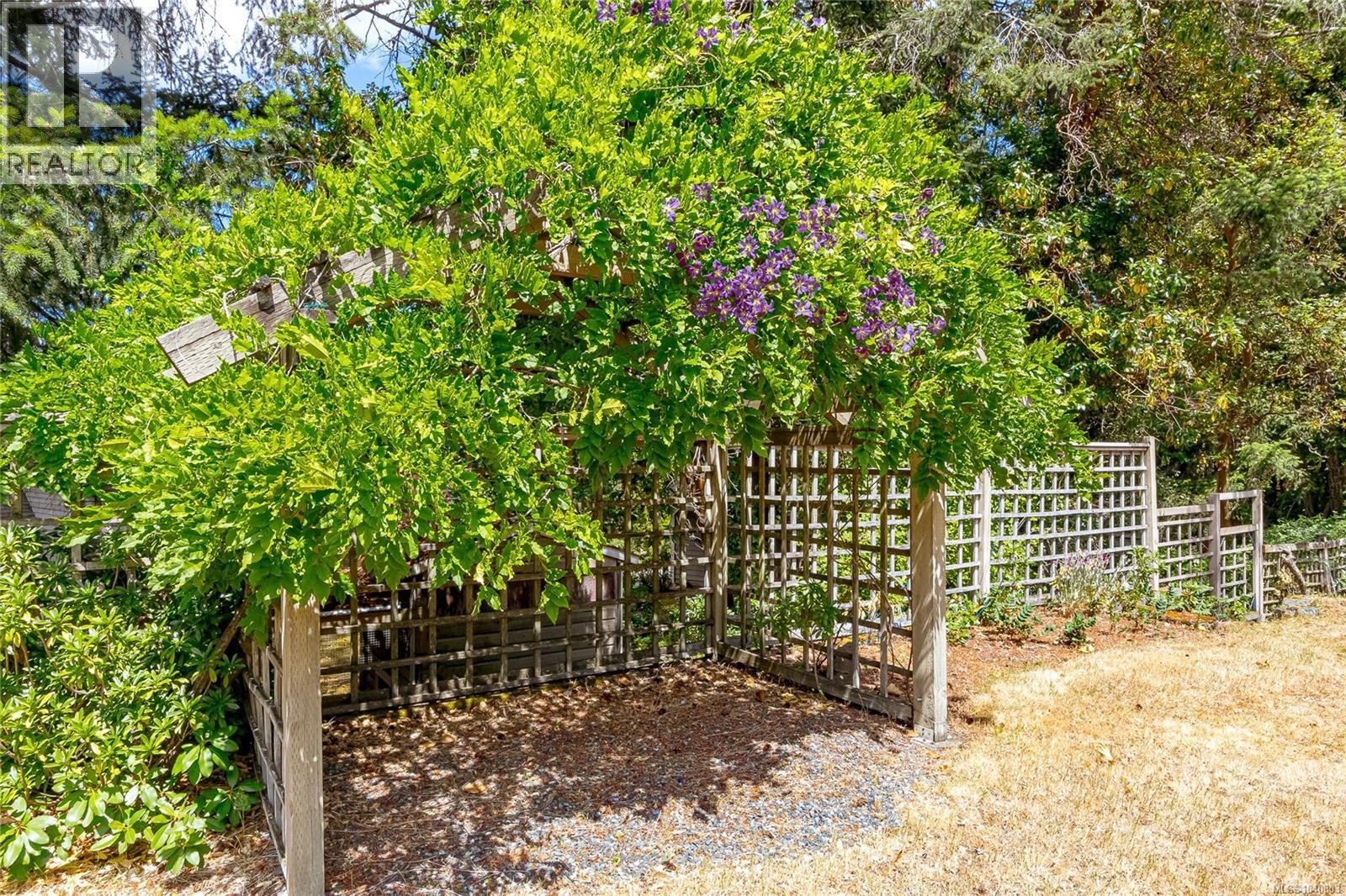 1255 McKenzie Dr - 28