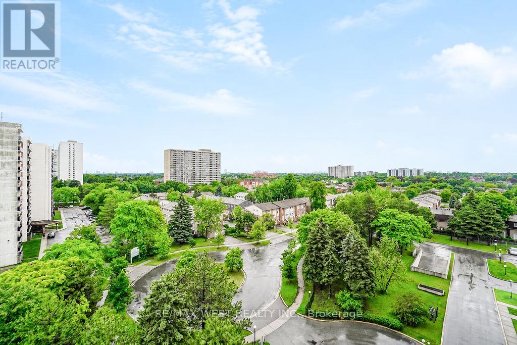 #907 10 STONEHILL COURT - 8