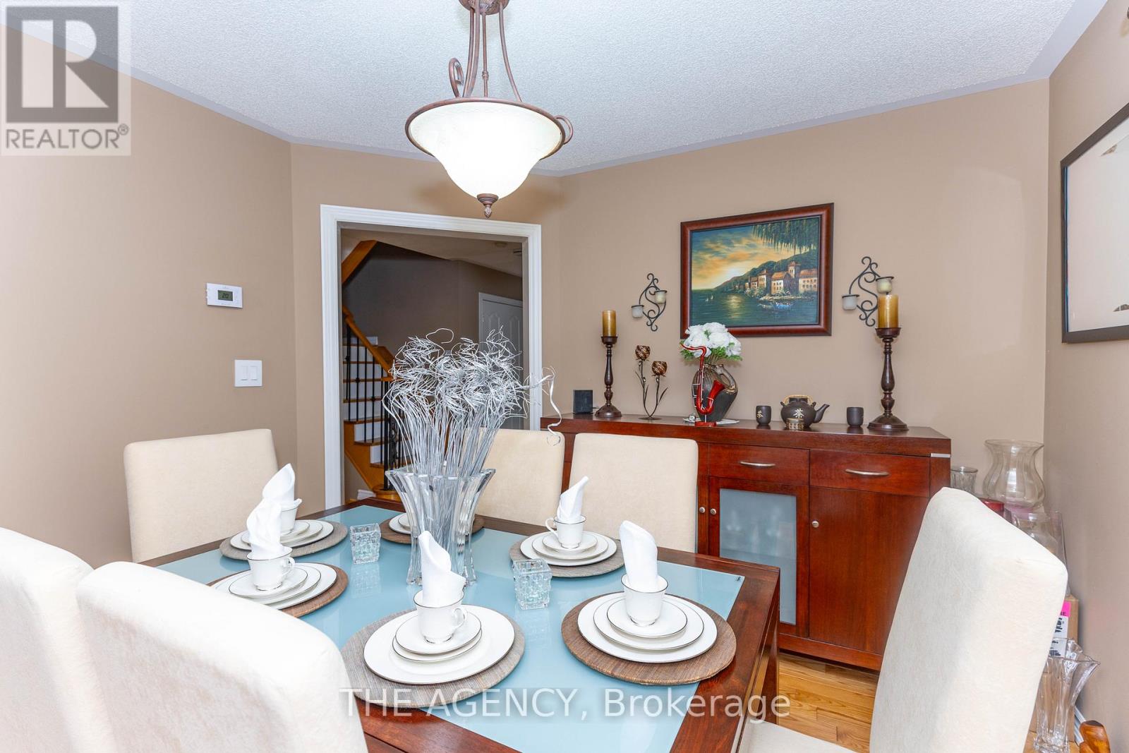 54 THAMES DRIVE - 10