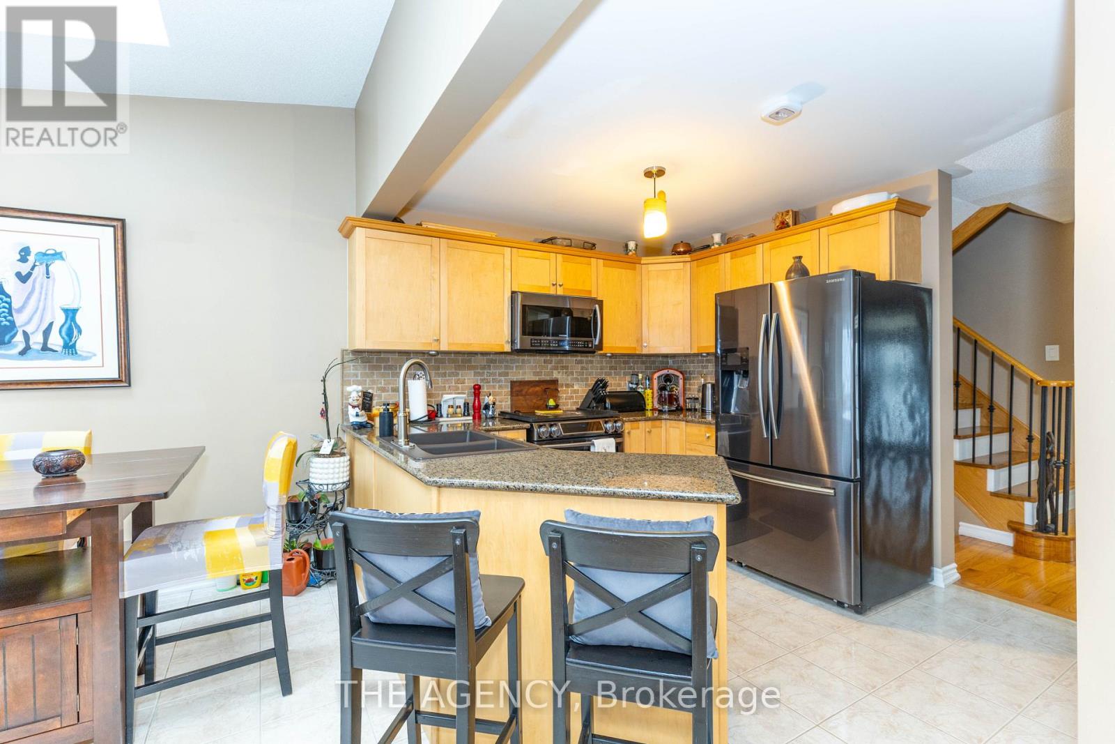 54 THAMES DRIVE - 12