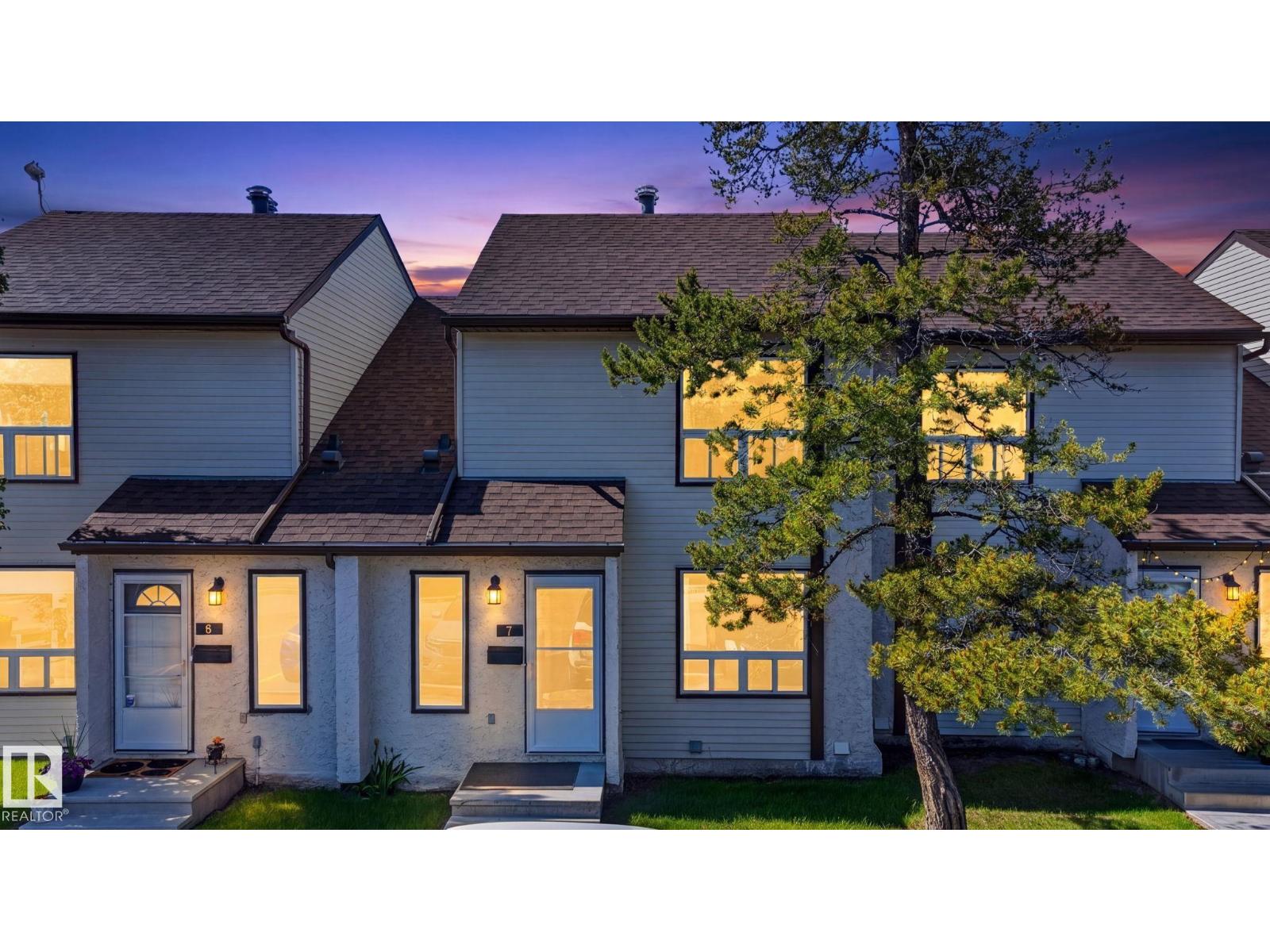 #7 1651 46 ST NW - photo 2