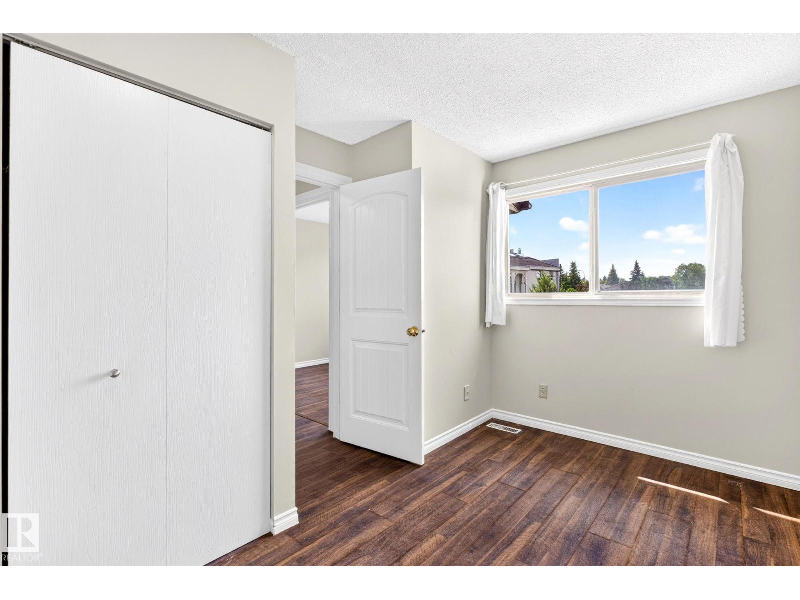 #7 1651 46 ST NW — photo 35