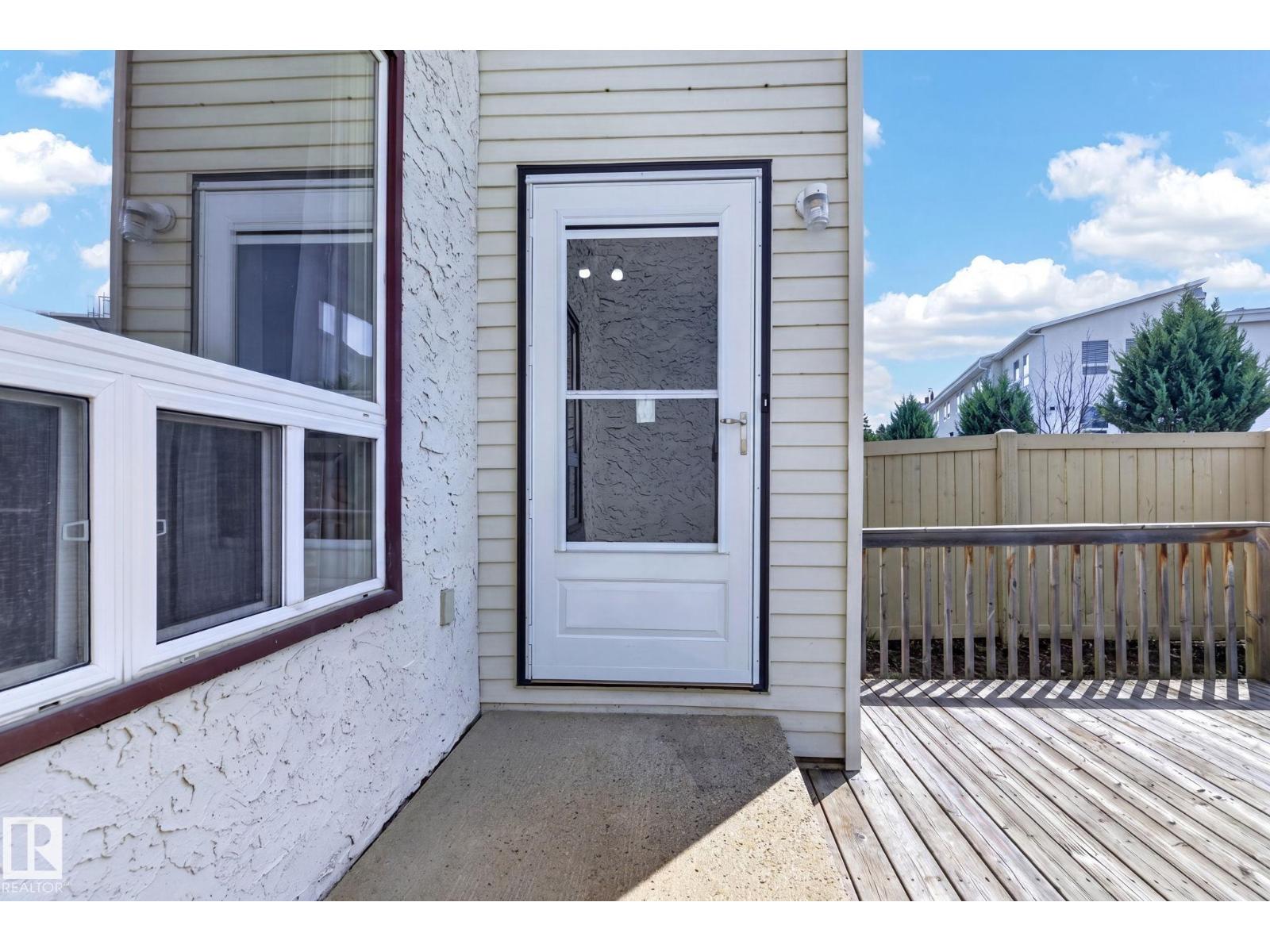 #7 1651 46 ST NW — photo 47