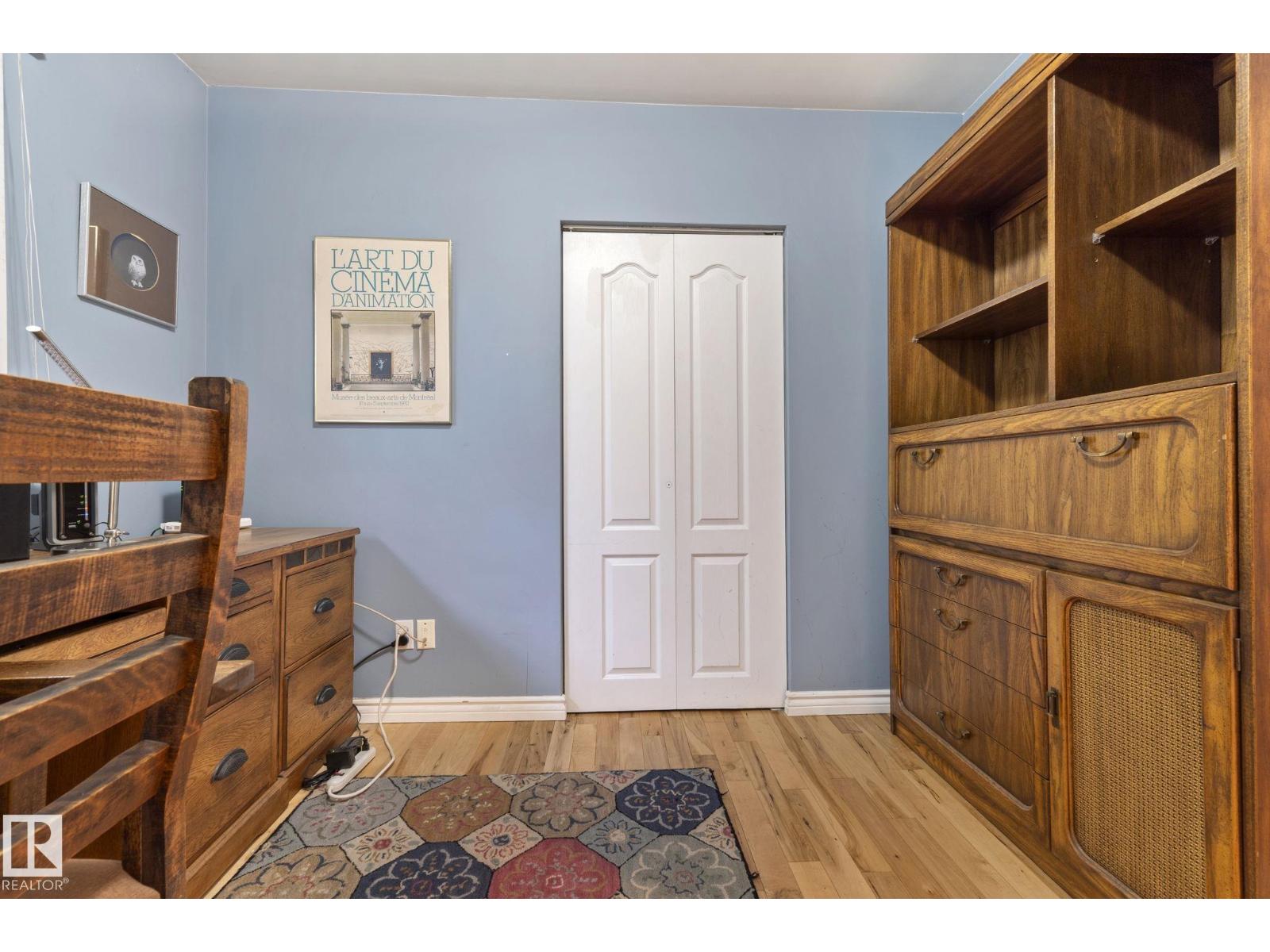 13411 105 ST NW - 19