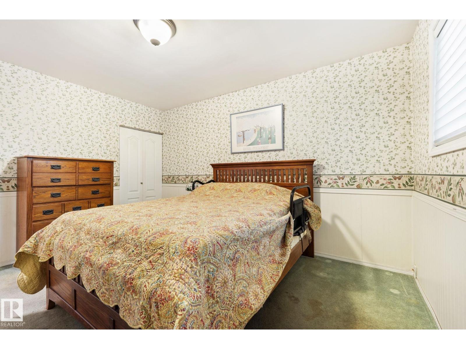 13411 105 ST NW - 23