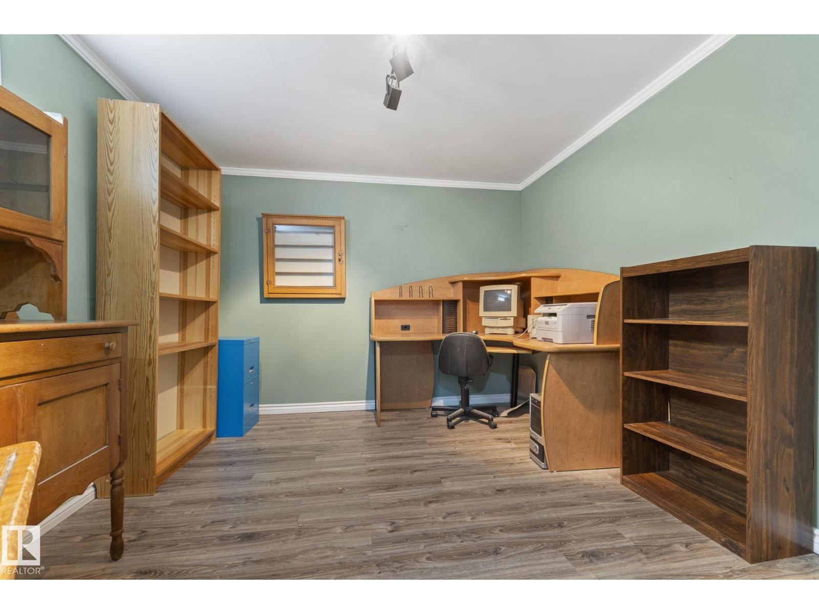 13411 105 ST NW - 42