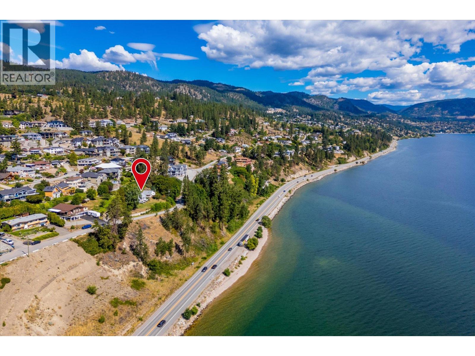 6488 Renfrew Road - 39