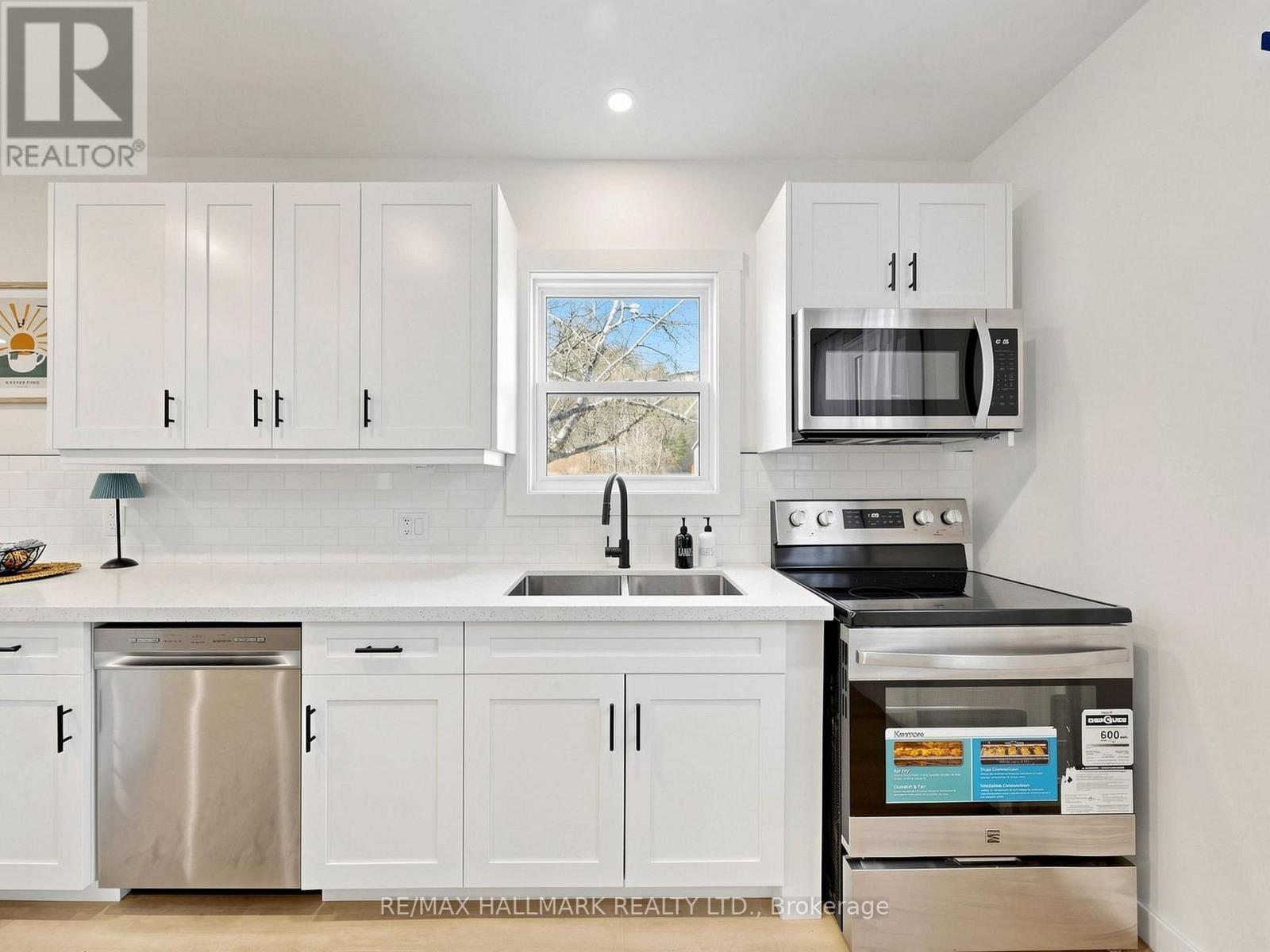 19 LUDLOW STREET - 14