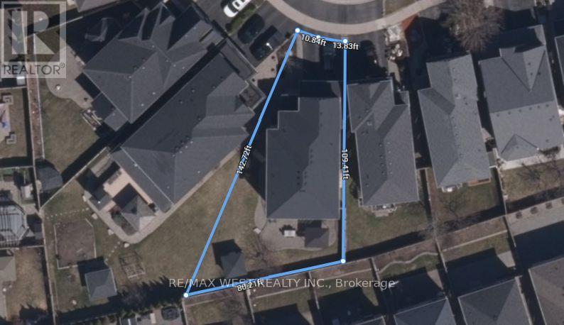 36 DANPATRICK DRIVE - 25