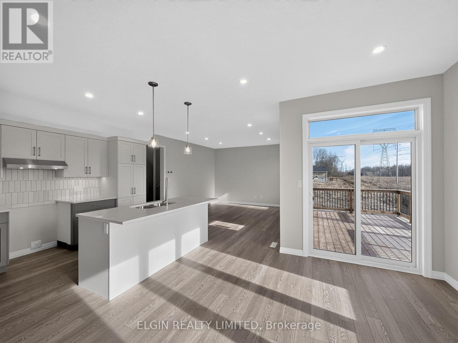 10 HORIZON COURT - 10