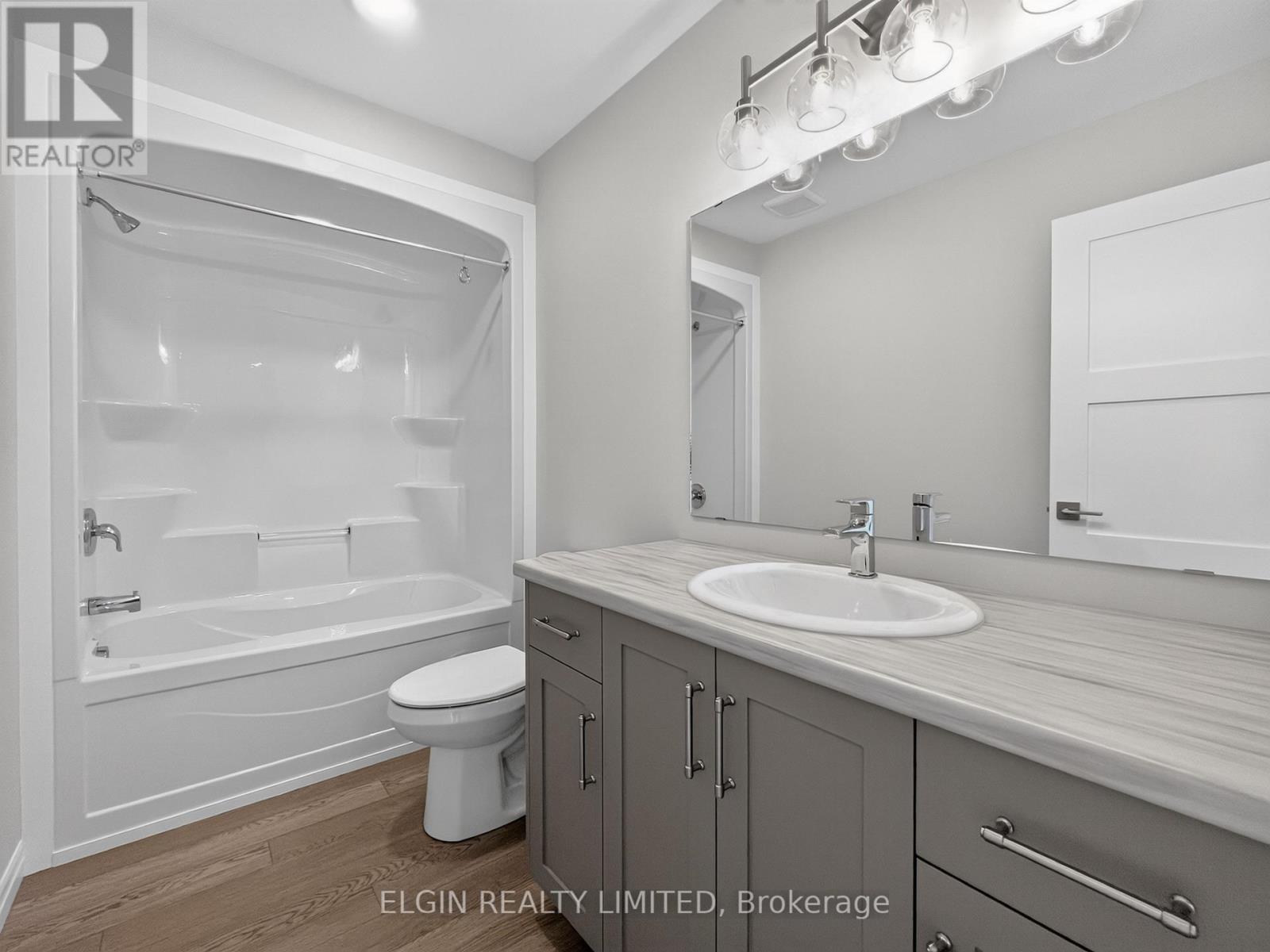 10 HORIZON COURT - 22