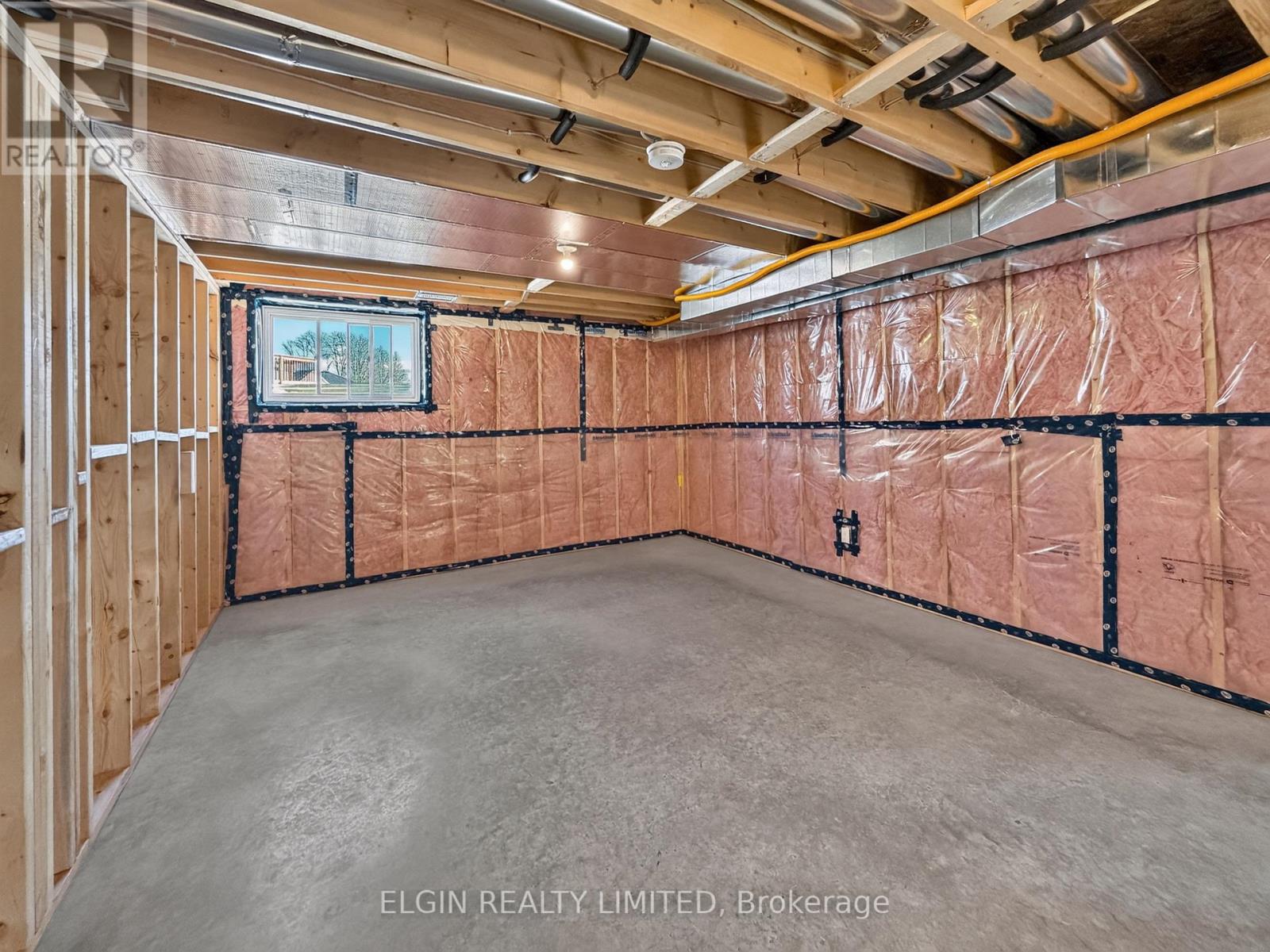 10 HORIZON COURT - 23