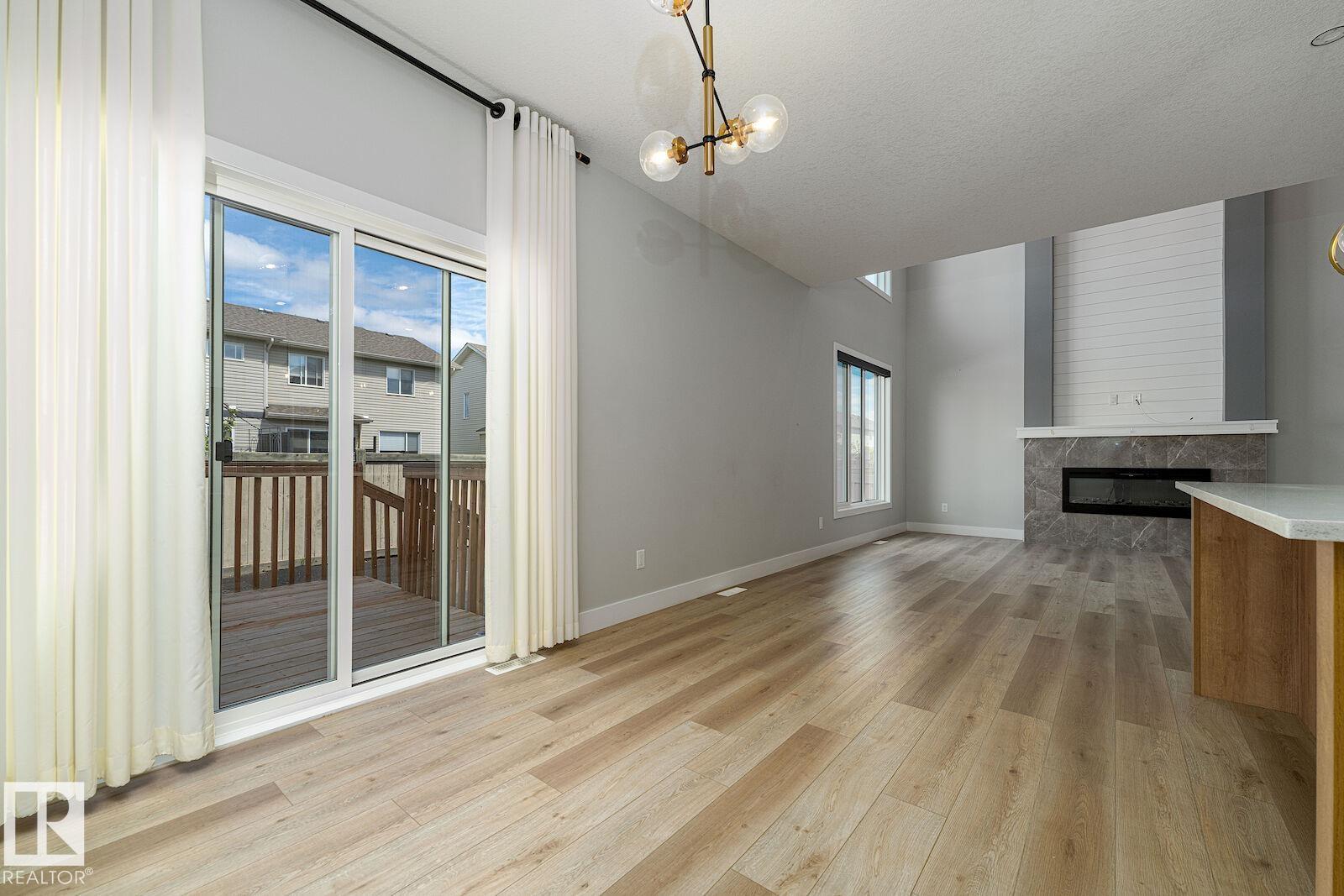 17320 9 AV SW - 24