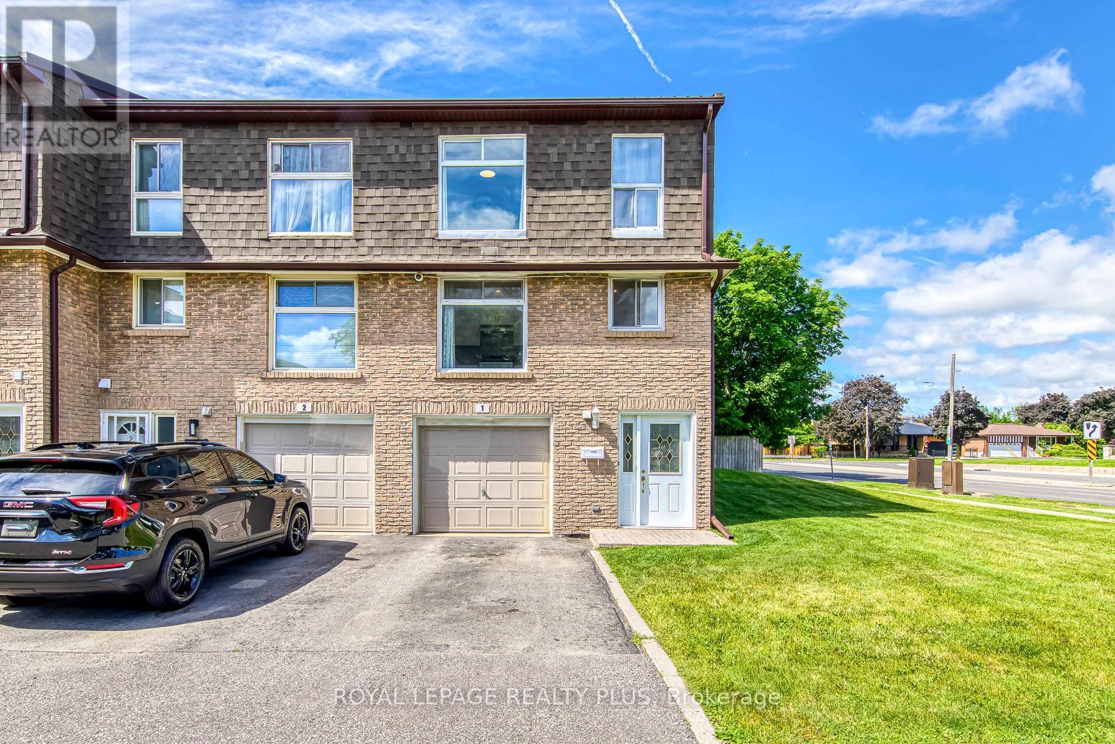 #1 640 RATHBURN ROAD E - 1