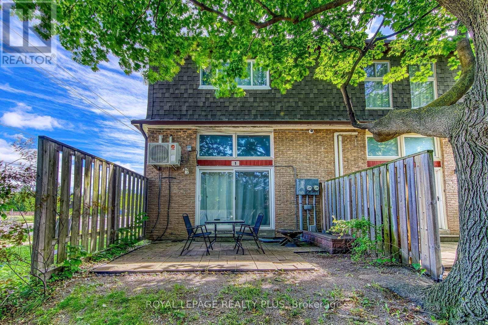 #1 640 RATHBURN ROAD E - 35