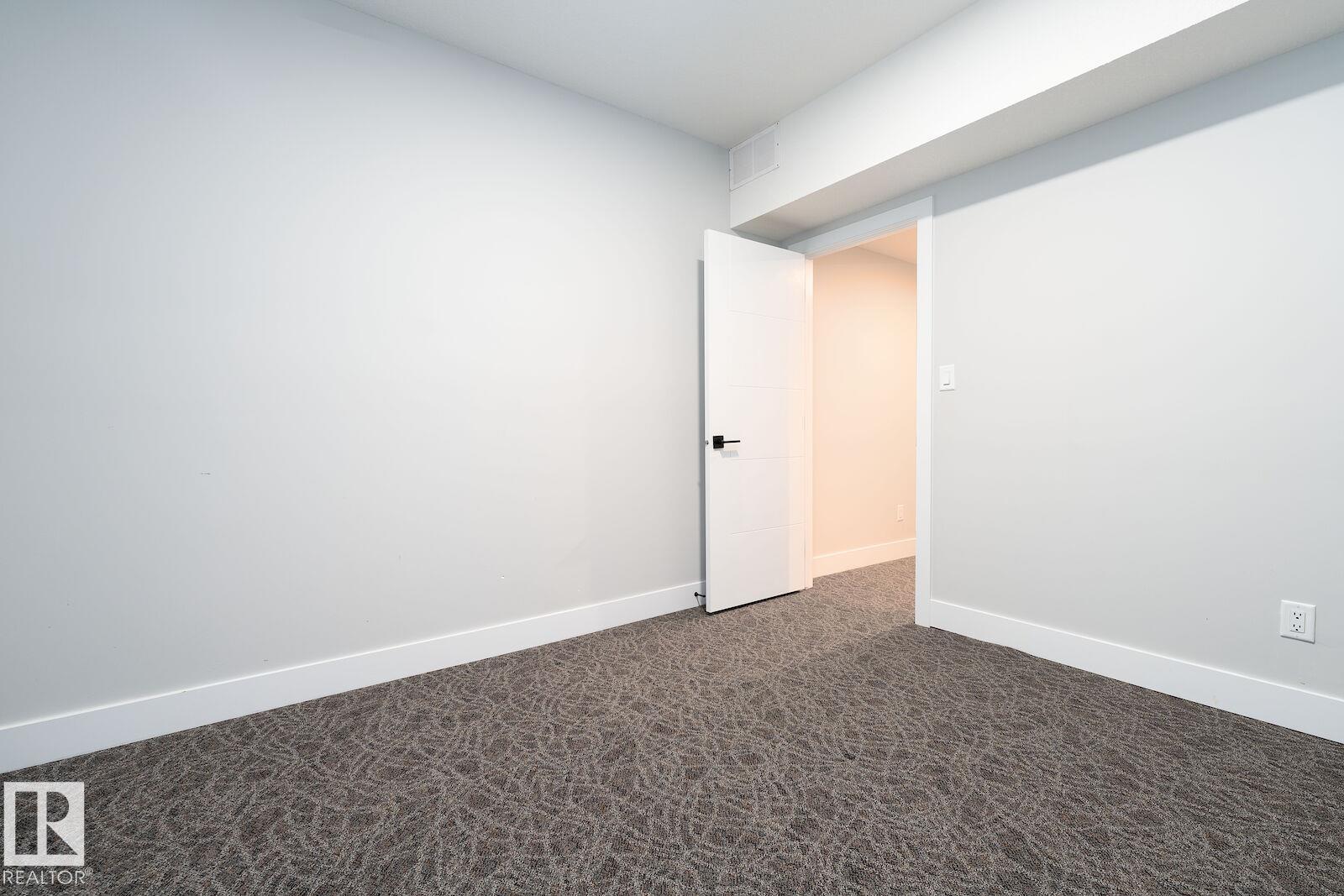 17320 9 AV SW — photo 46