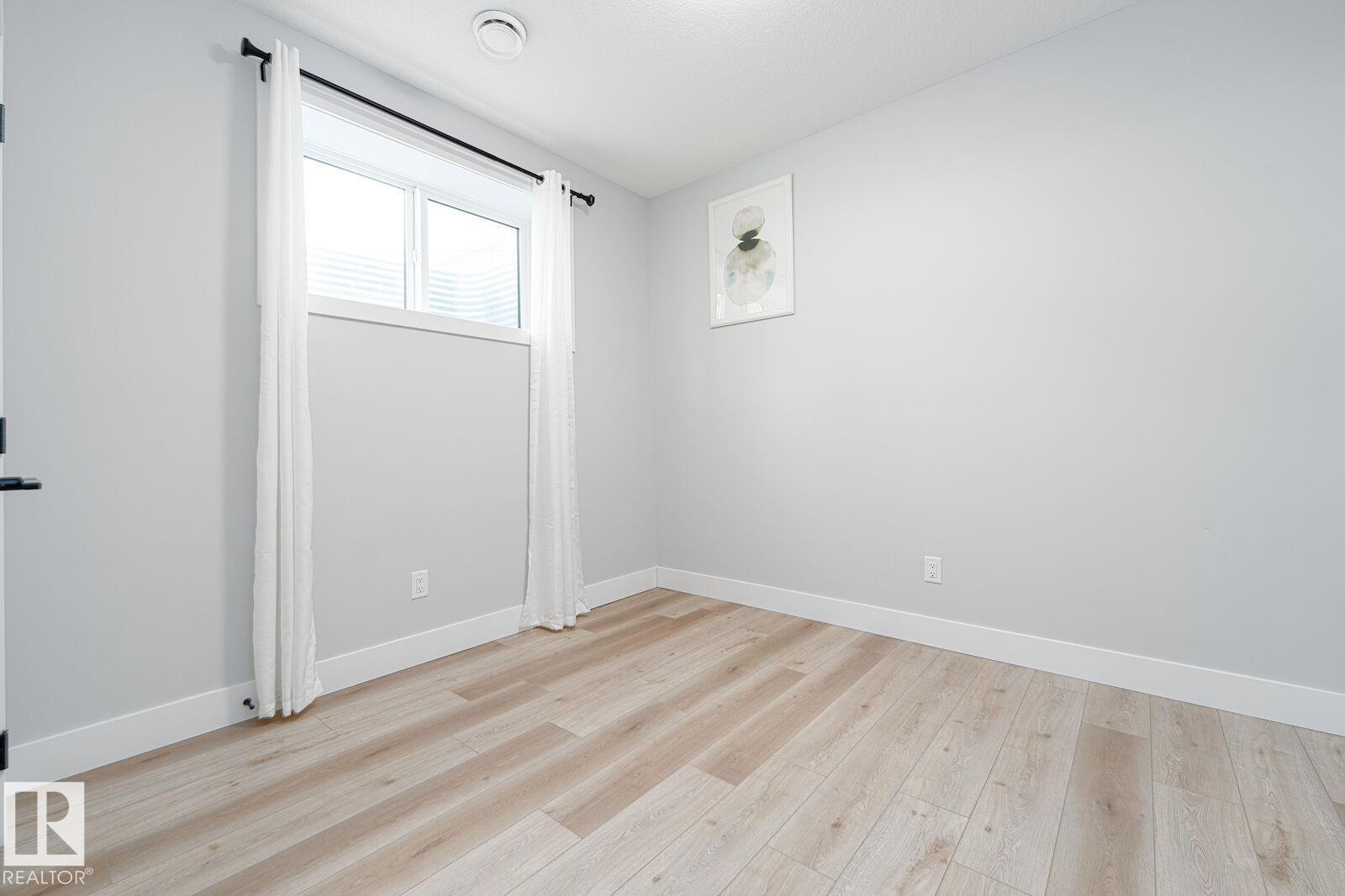 17320 9 AV SW - 53