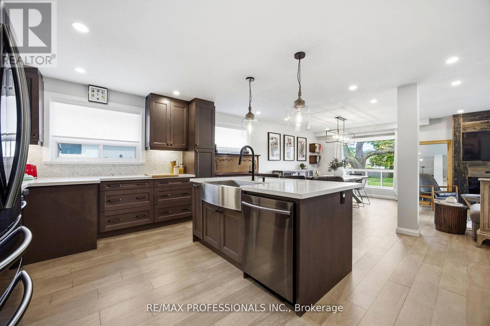33 BRAMPTON ROAD - 10